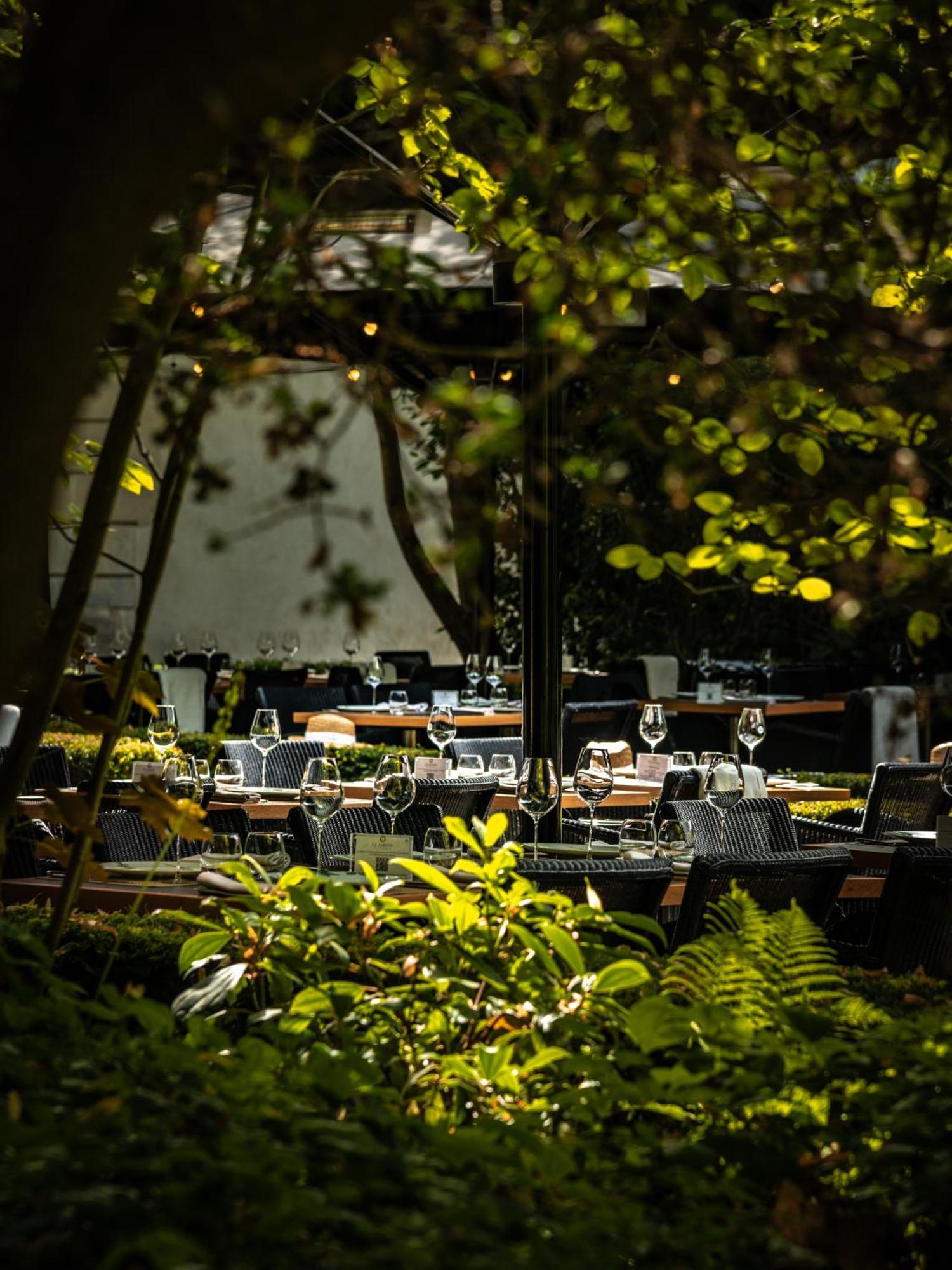 Domaine Les Crayeres Hotel